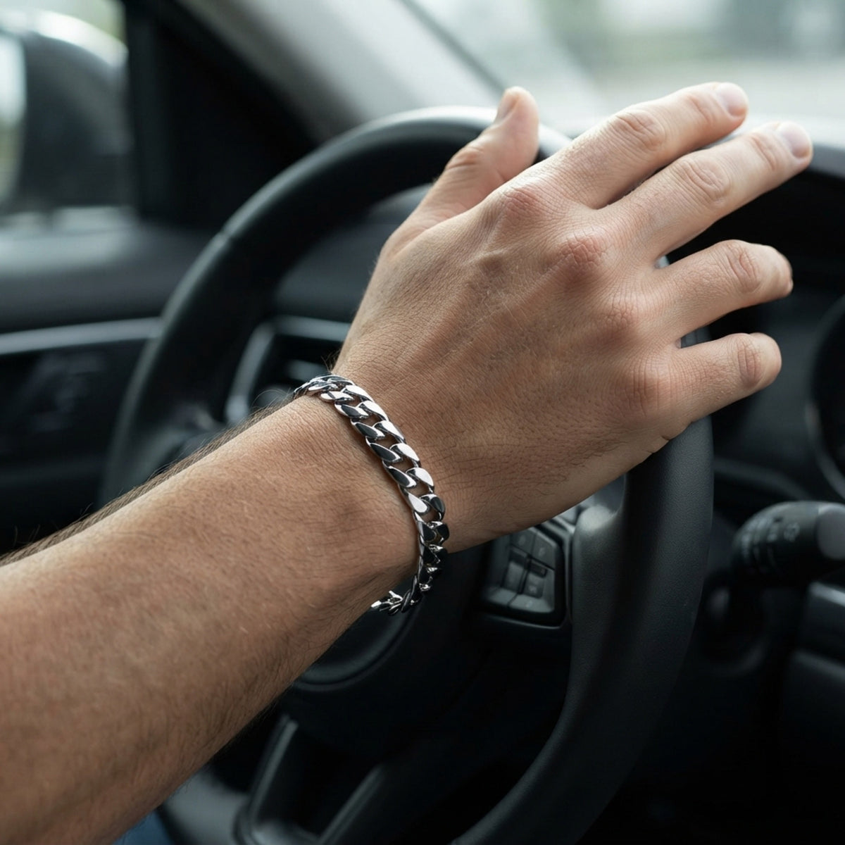 Men's Stainless Curb Chain Bracelet lifestyle photo