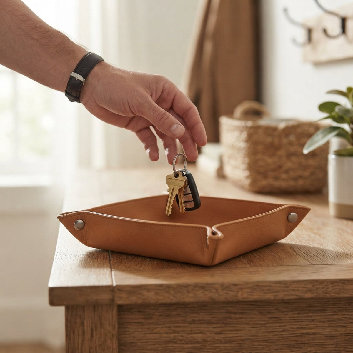 Men's Faux-Leather Valet Tray lifestyle photo